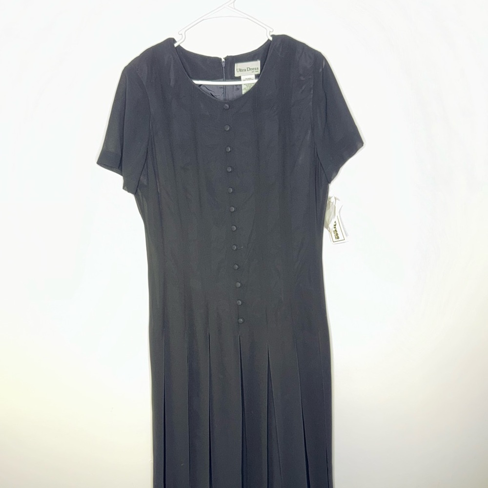 Ultra Dress Collection Charcoal Button-Front Midi Dress